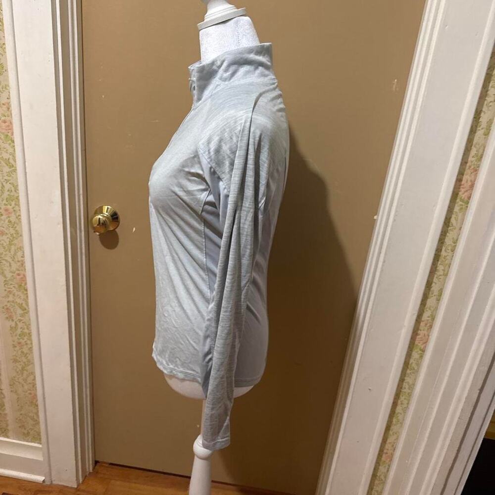 Light gray pullover - Picture 2 of 5